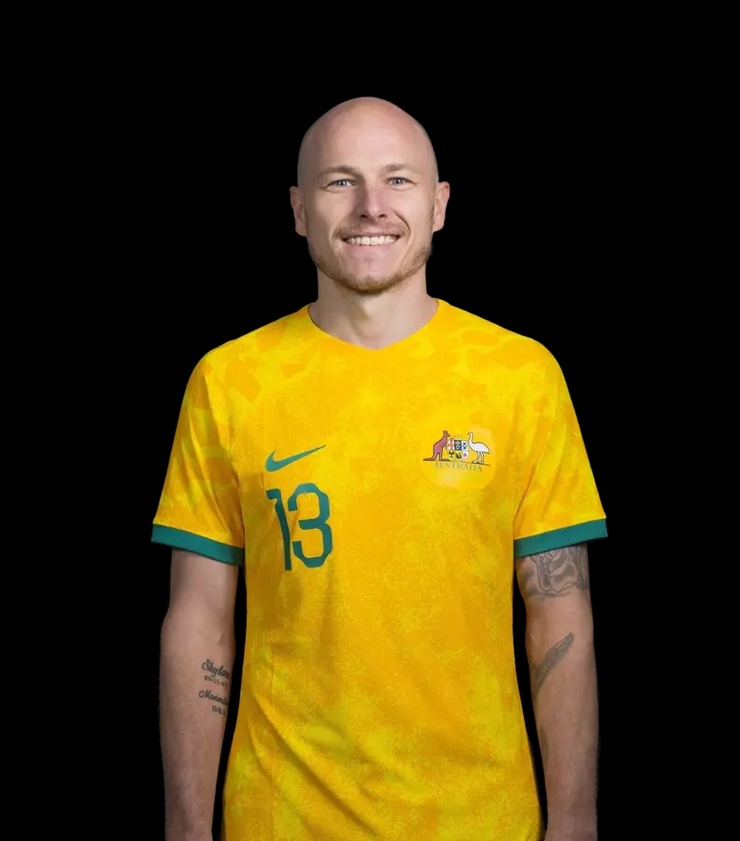 Aaron Mooy 2022