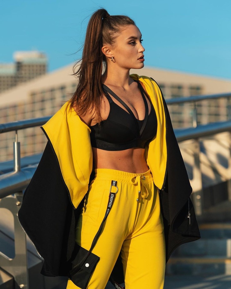 Elisa Dudorova picture