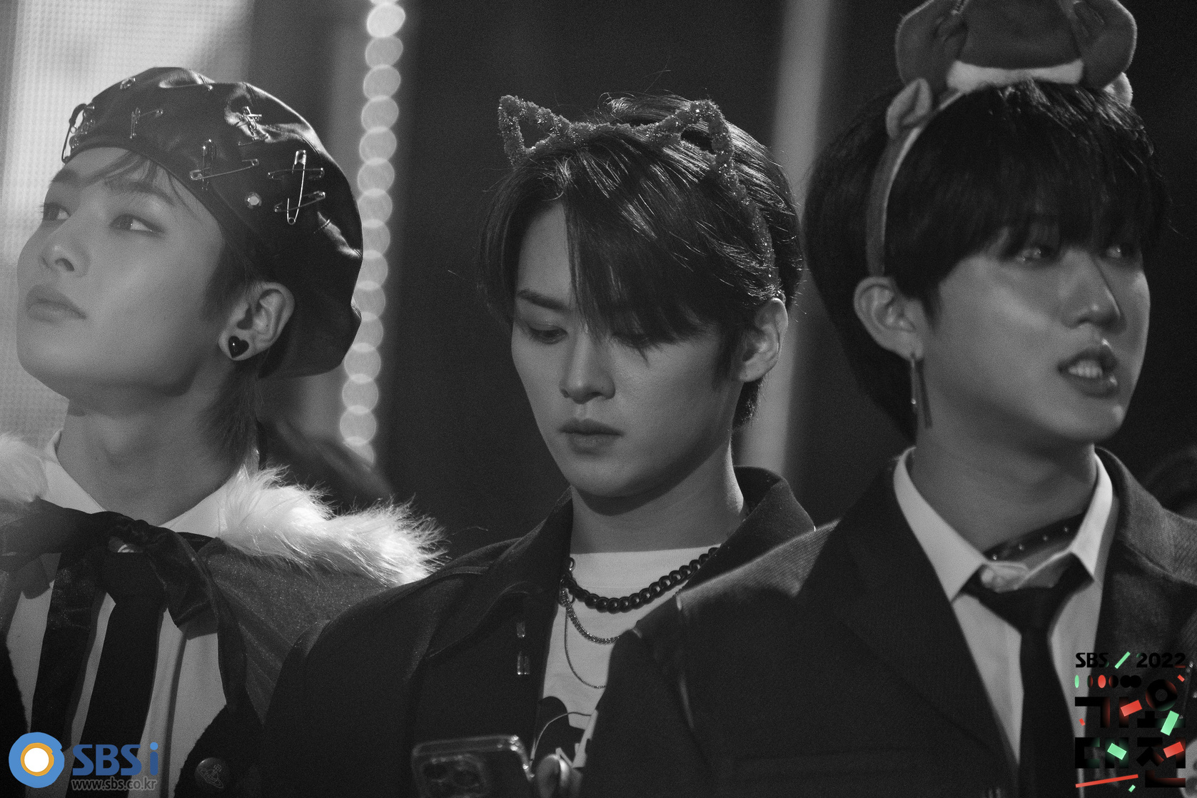 Stray Kids