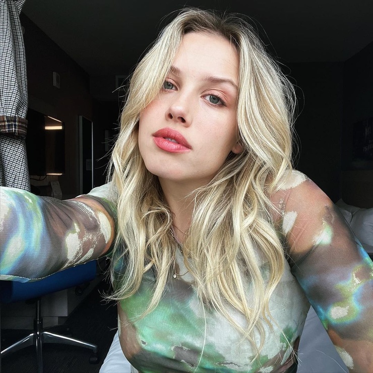 Picture of Gracie Dzienny