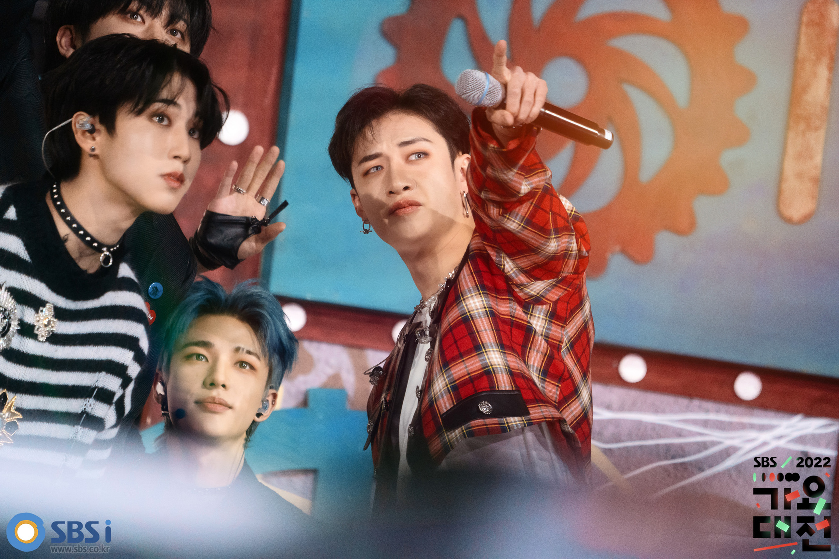 Stray Kids
