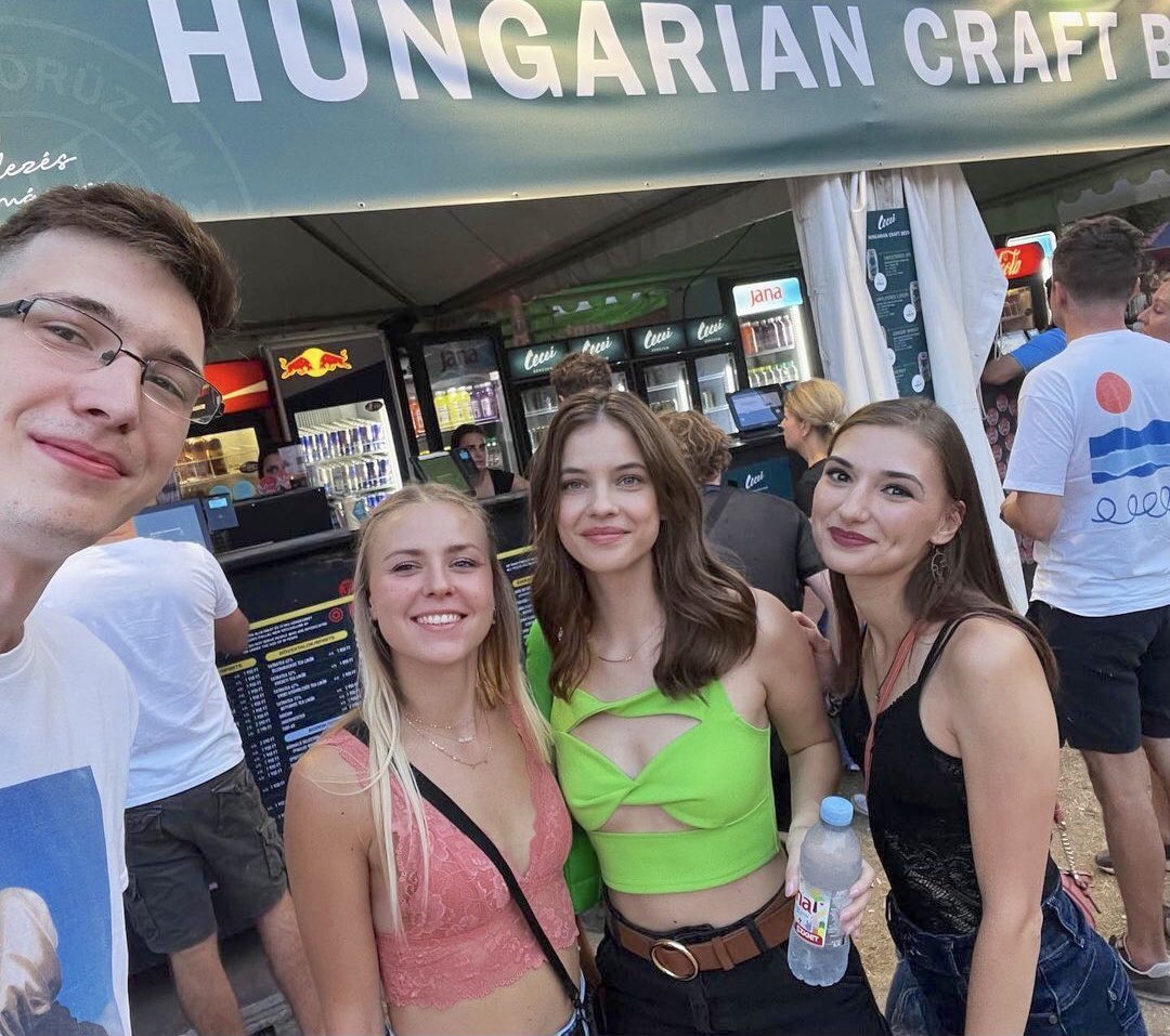Barbara Palvin Barbara Palvin