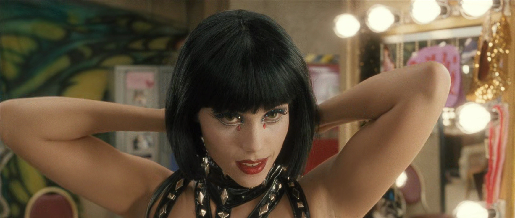 Showgirls (1995) picture