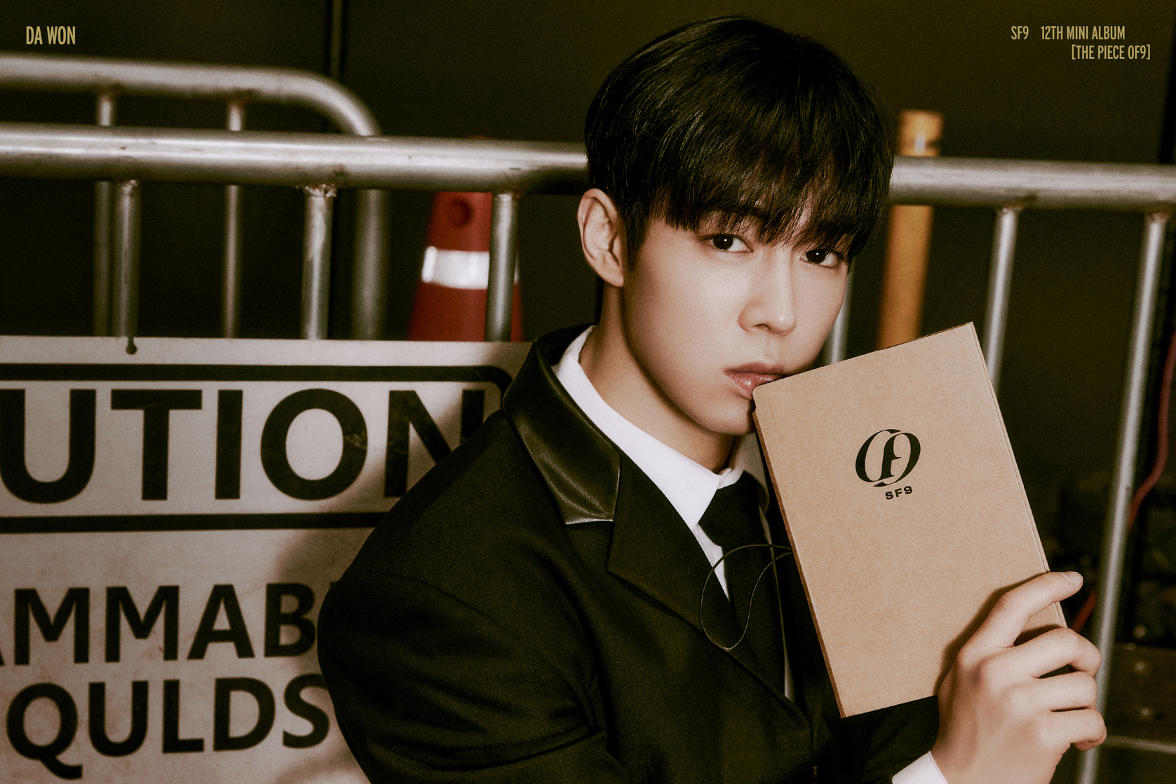 SF9