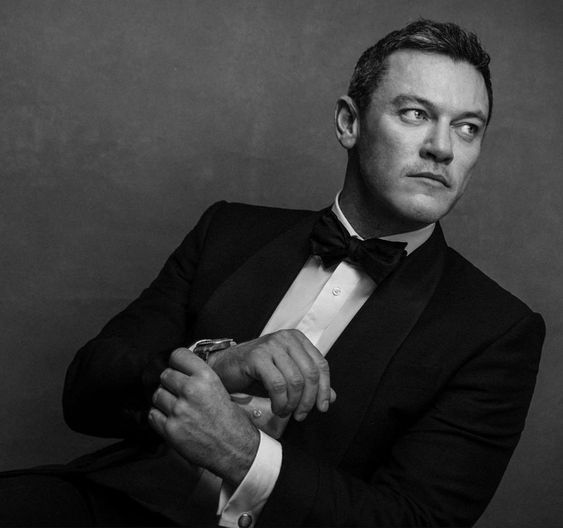 Luke Evans Esquire Japan (2023)