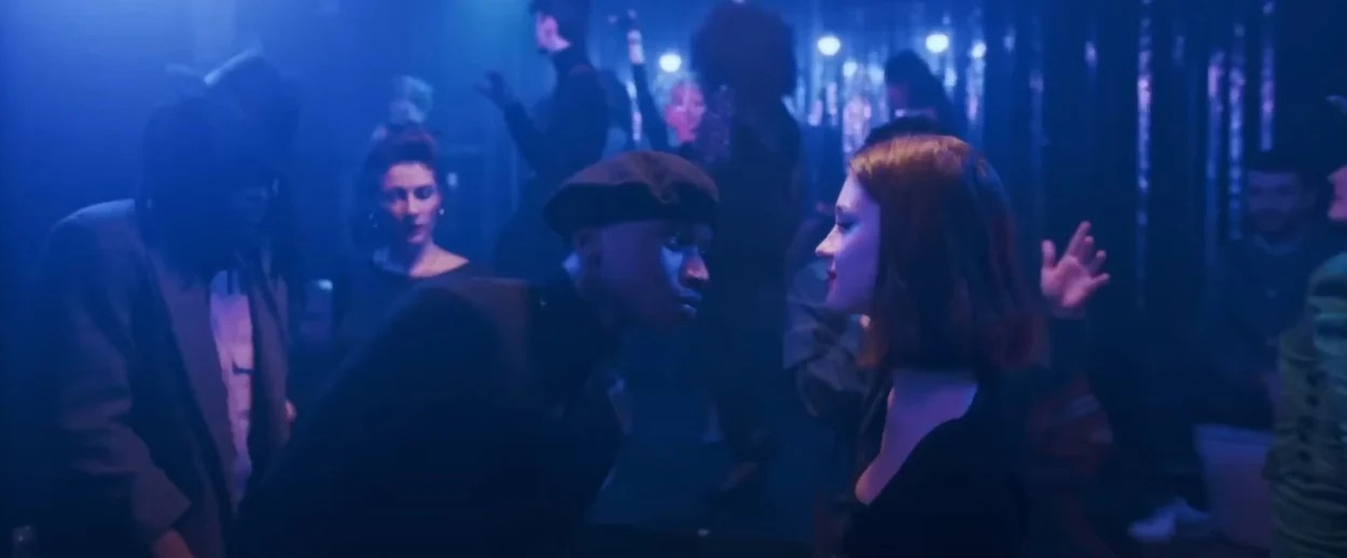 Stella est amoureuse (2022)
