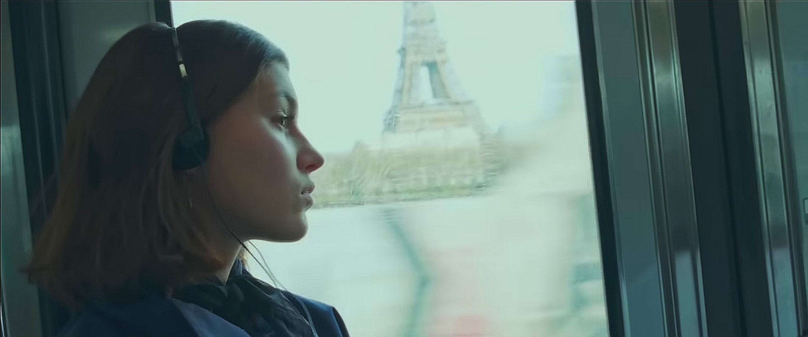 Stella est amoureuse (2022)