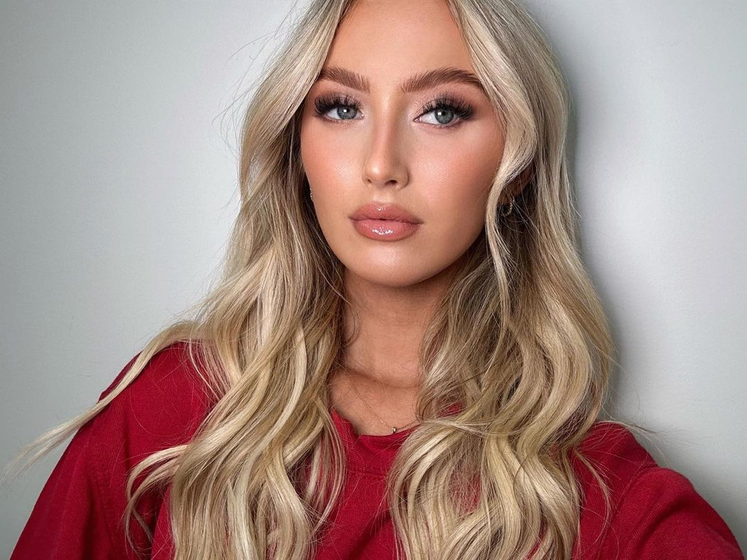 Scarlett Barnett