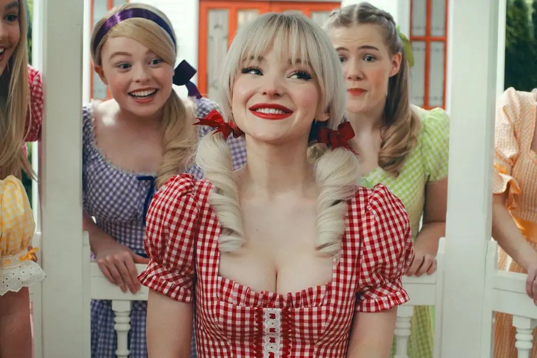 Dove Cameron