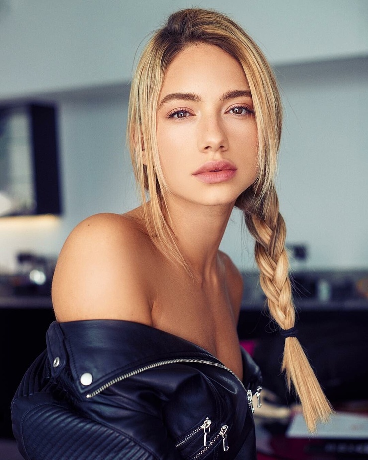 Image of Ella Ayalon