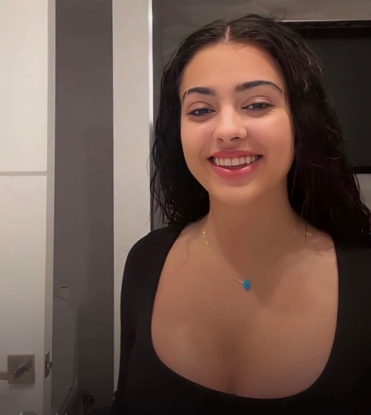 Picture of Malu Trevejo