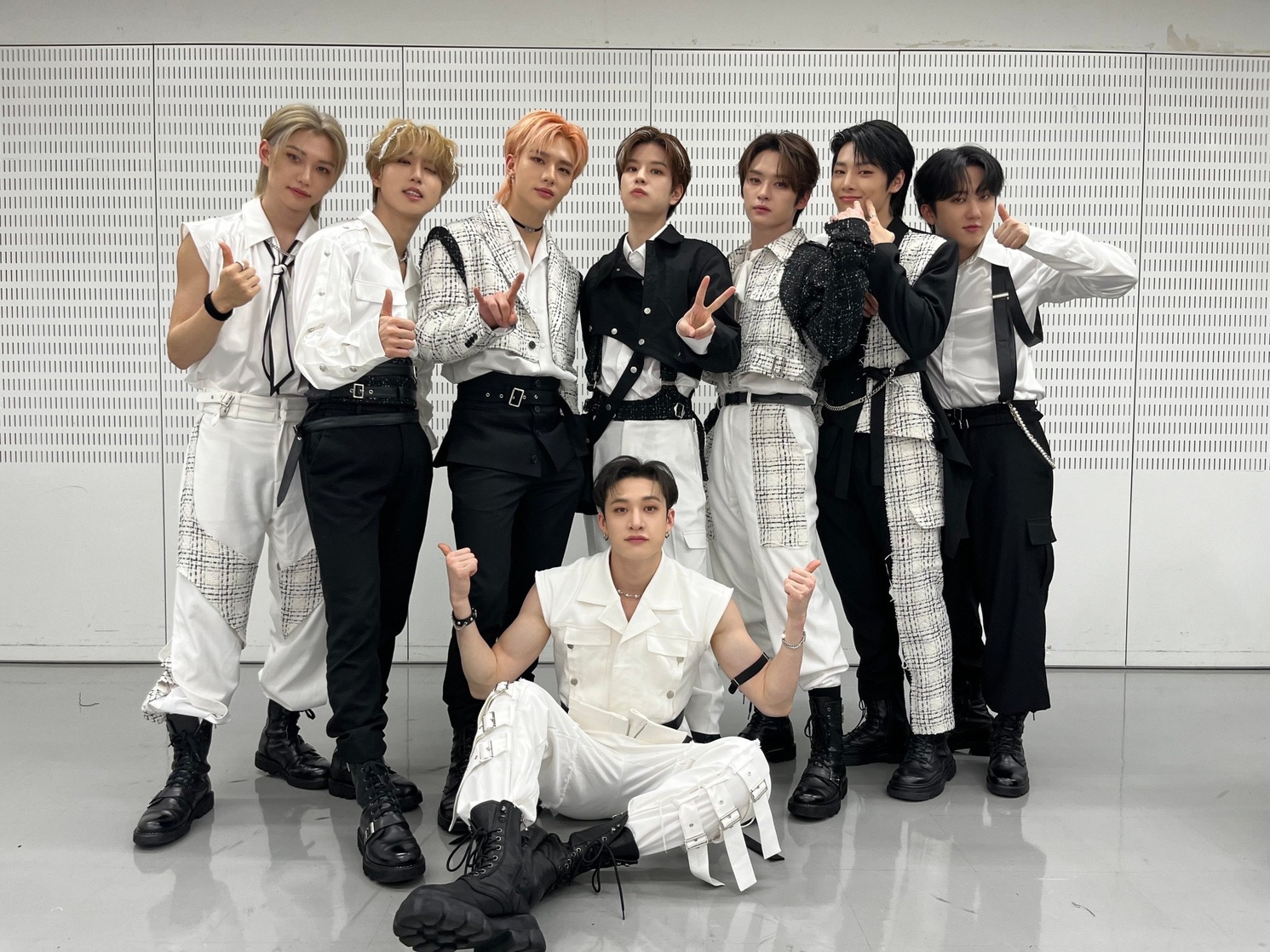 Stray Kids