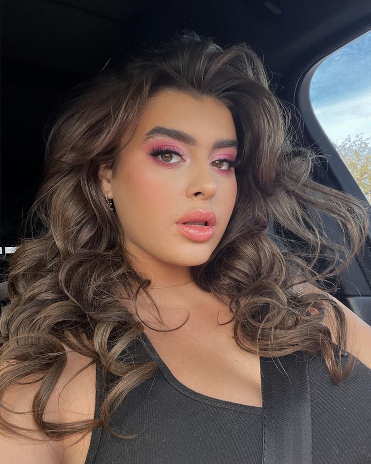 Picture of Kalani Hilliker