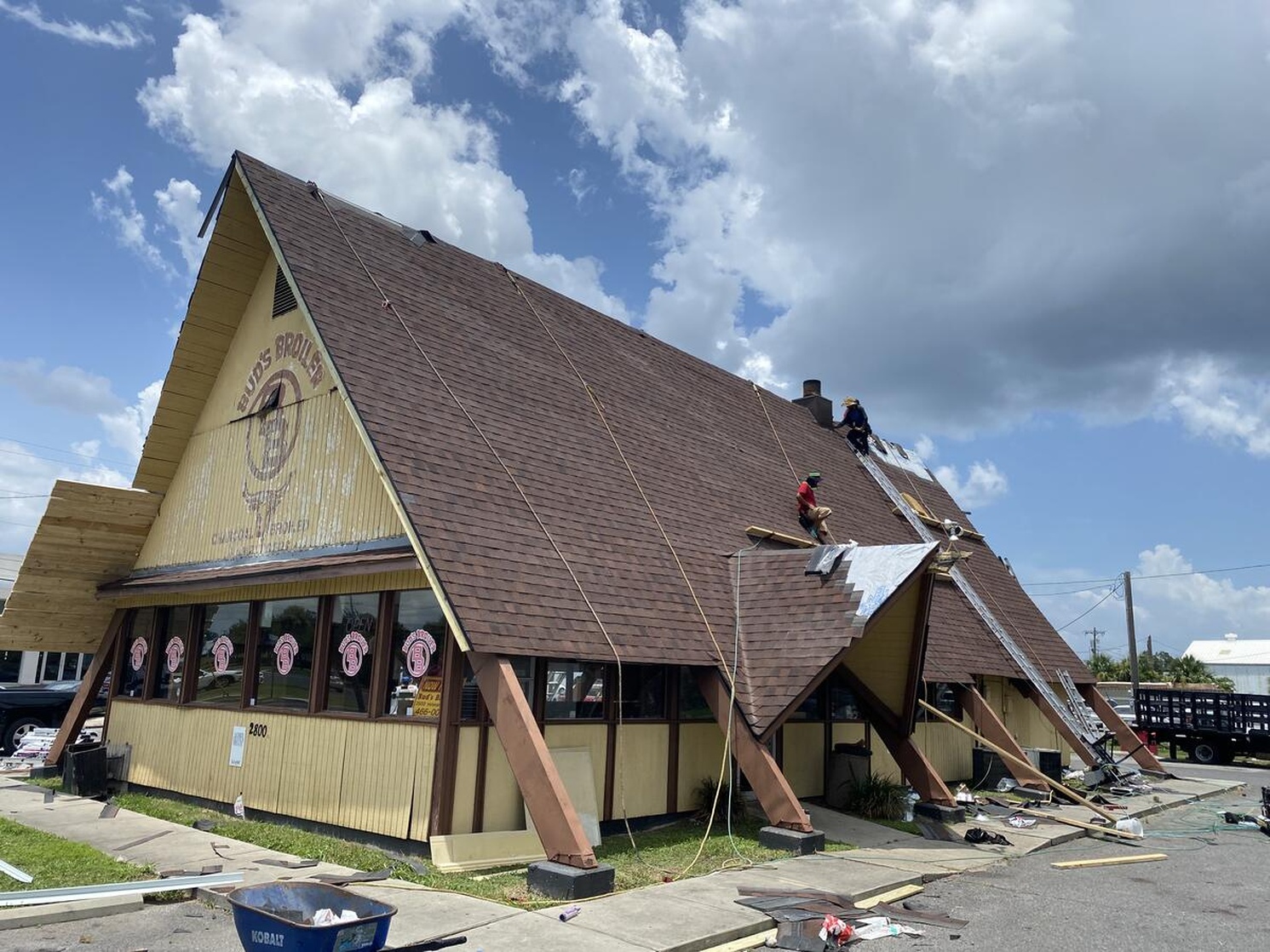 Spectrum Roofing & Fences of Metairie (504) 28549