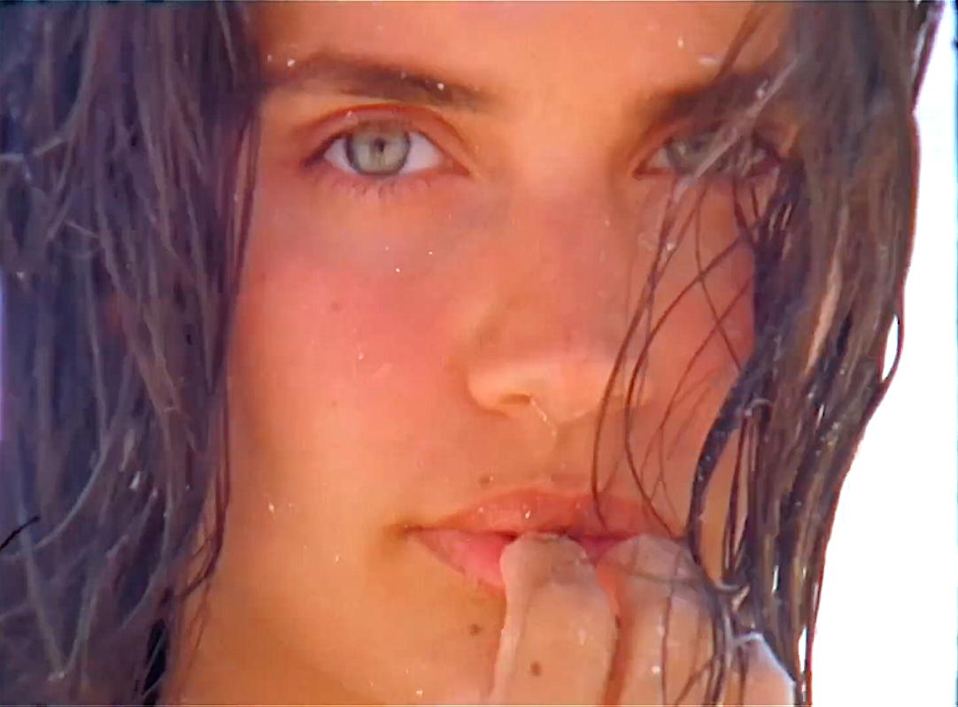 Sara Sampaio Sara Sampaio