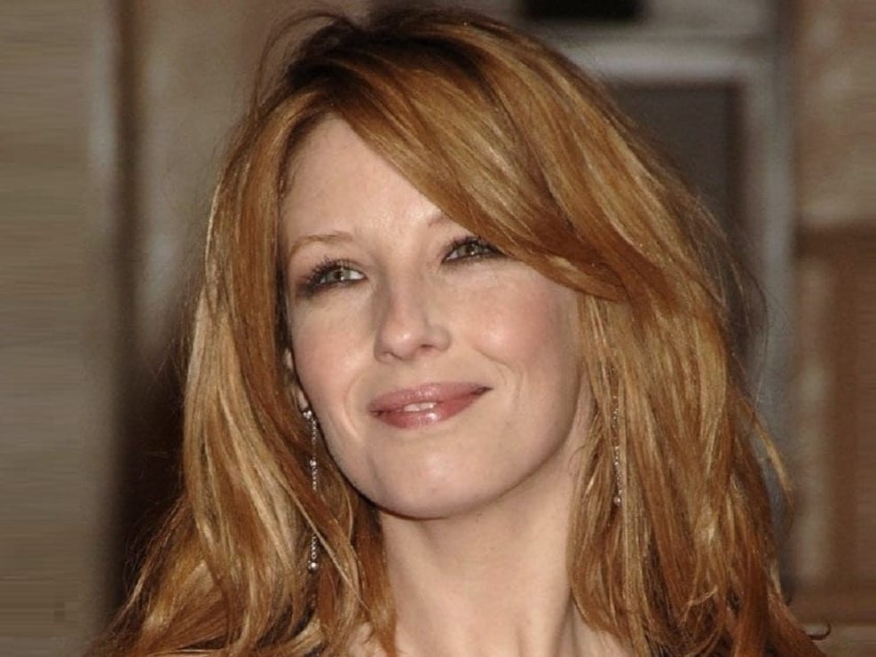 Kelly Reilly Images