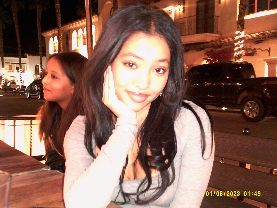 Anais Lee
