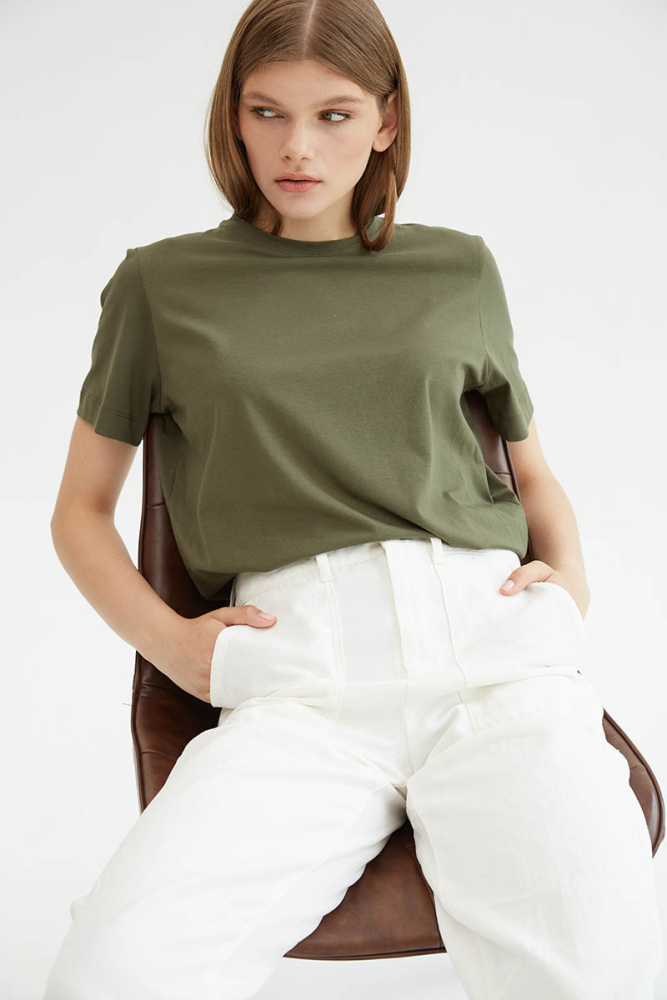 Karolina Rossoshanka picture