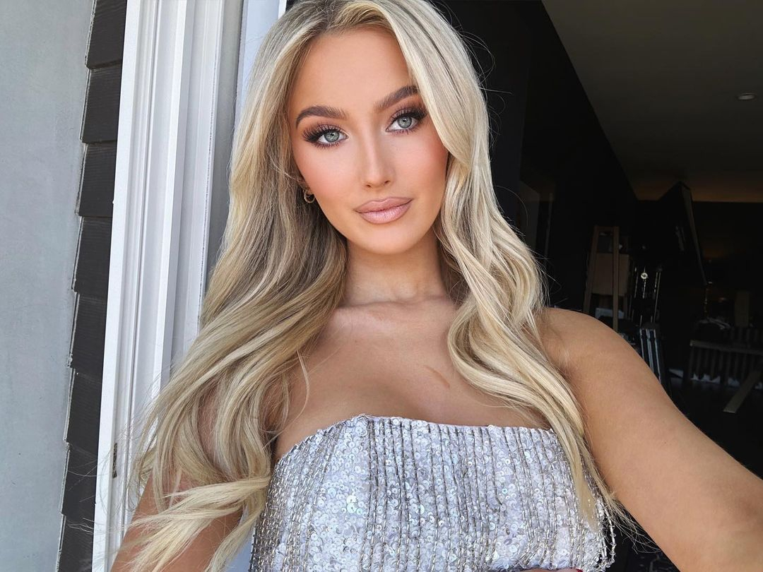 Scarlett Barnett