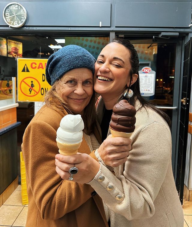 Picture of Sara Tomko