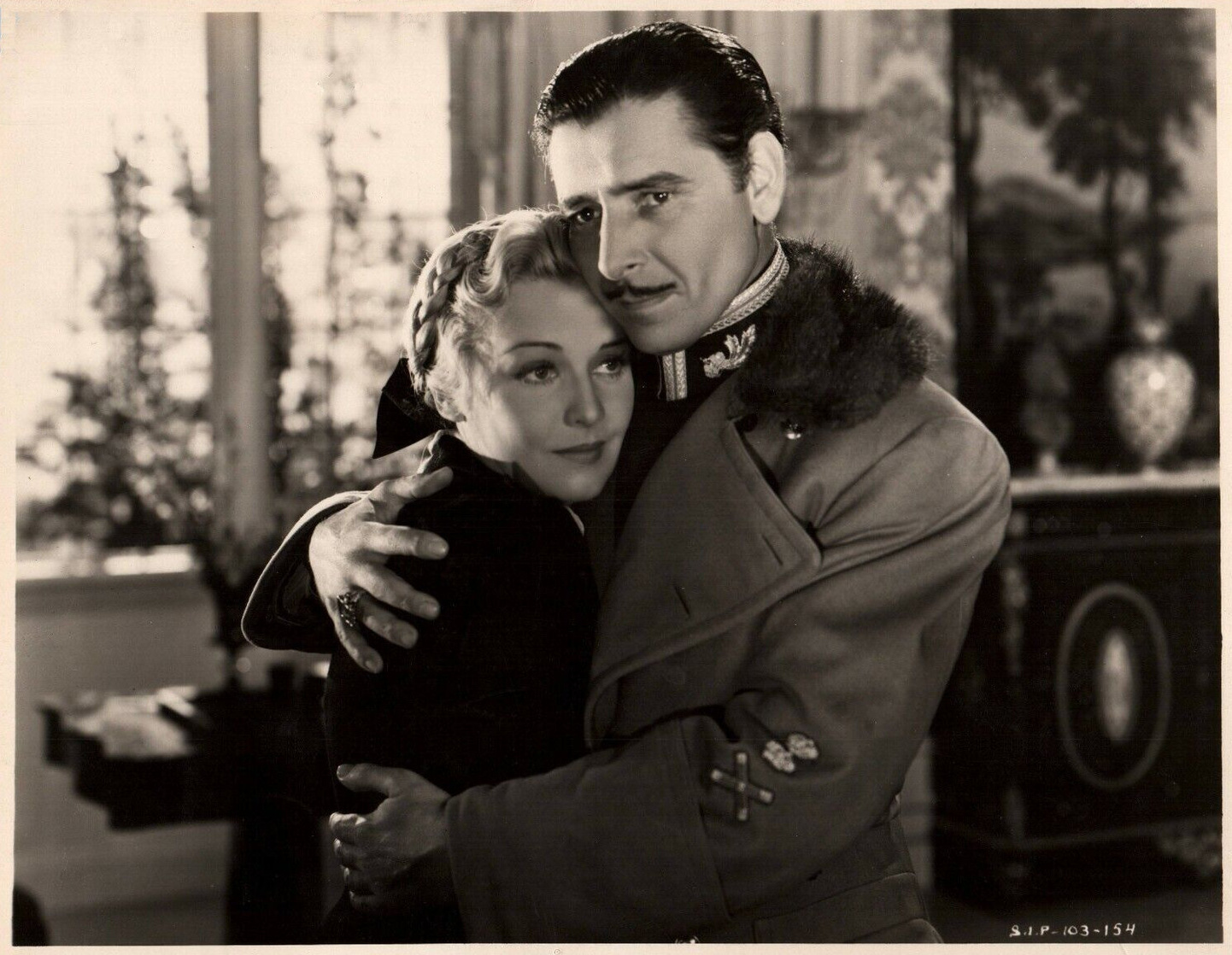 The Prisoner of Zenda (1937) The Prisoner of Zenda (1937)