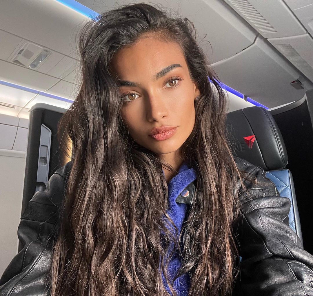 Kelly Gale