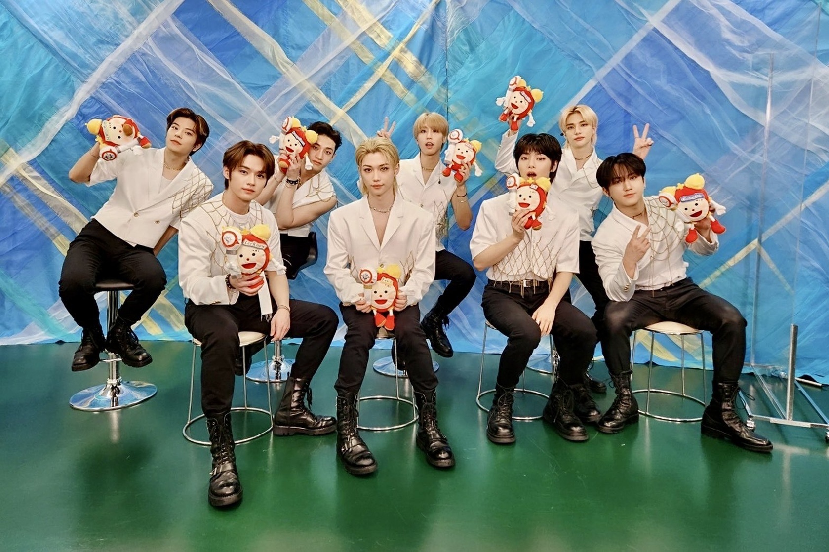 Stray Kids