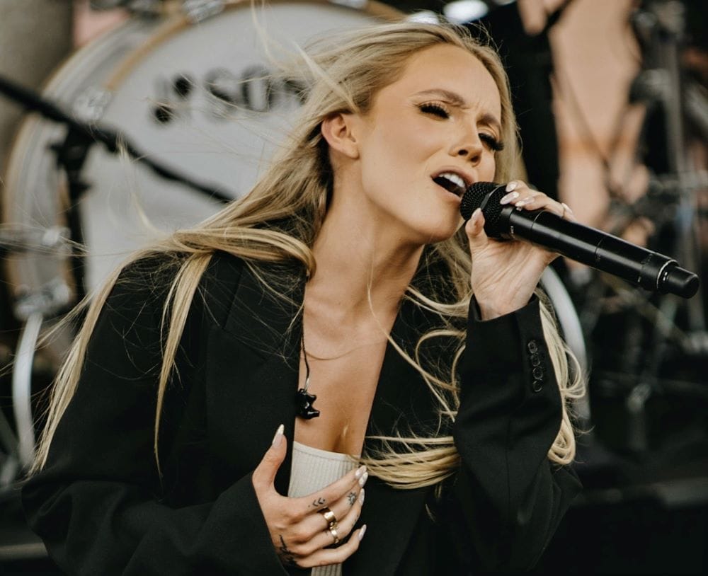 Danielle Bradbery