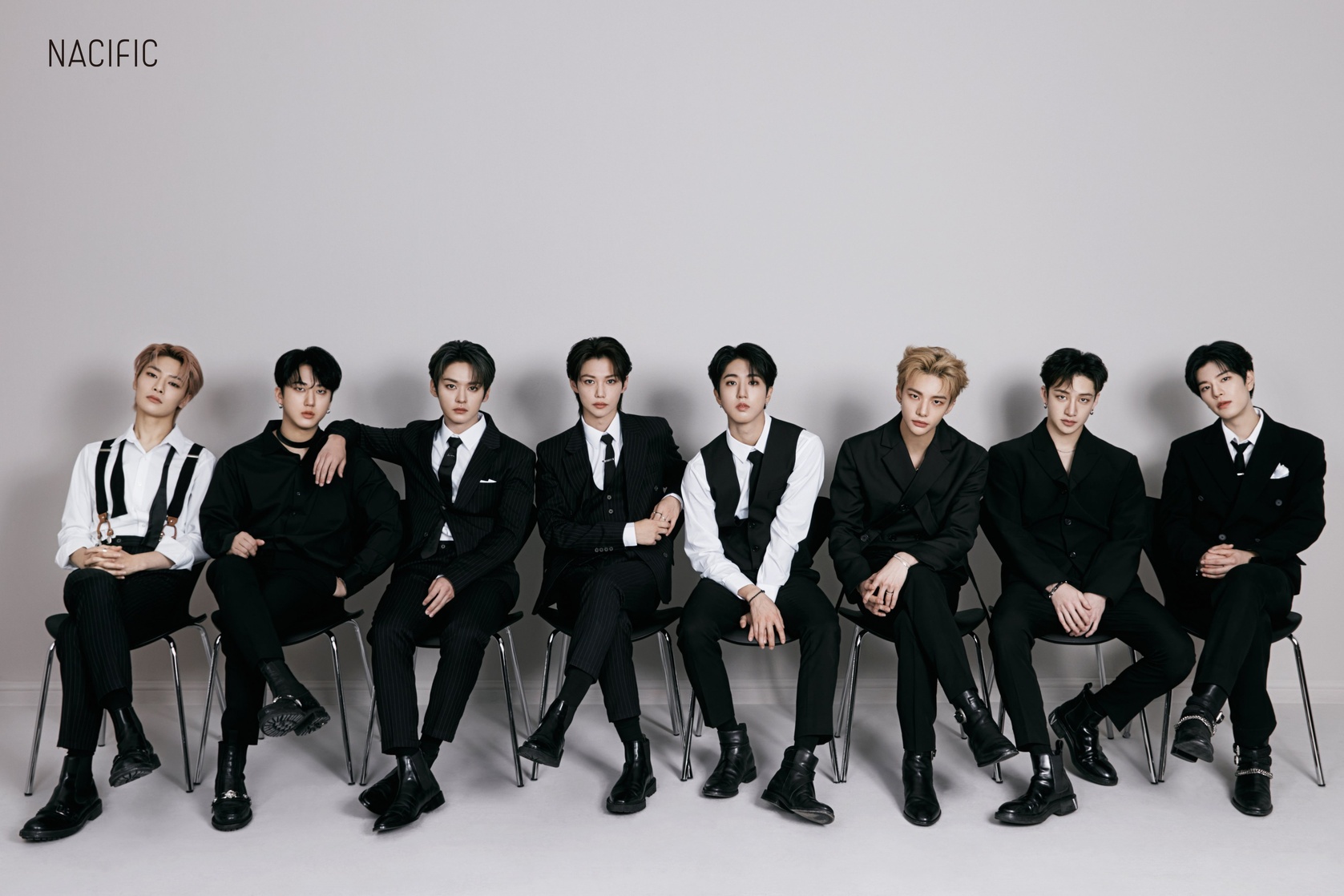 Stray Kids
