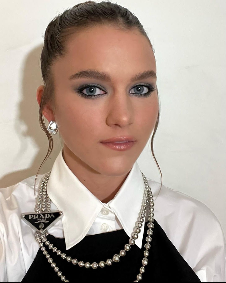 Picture of Chloe East