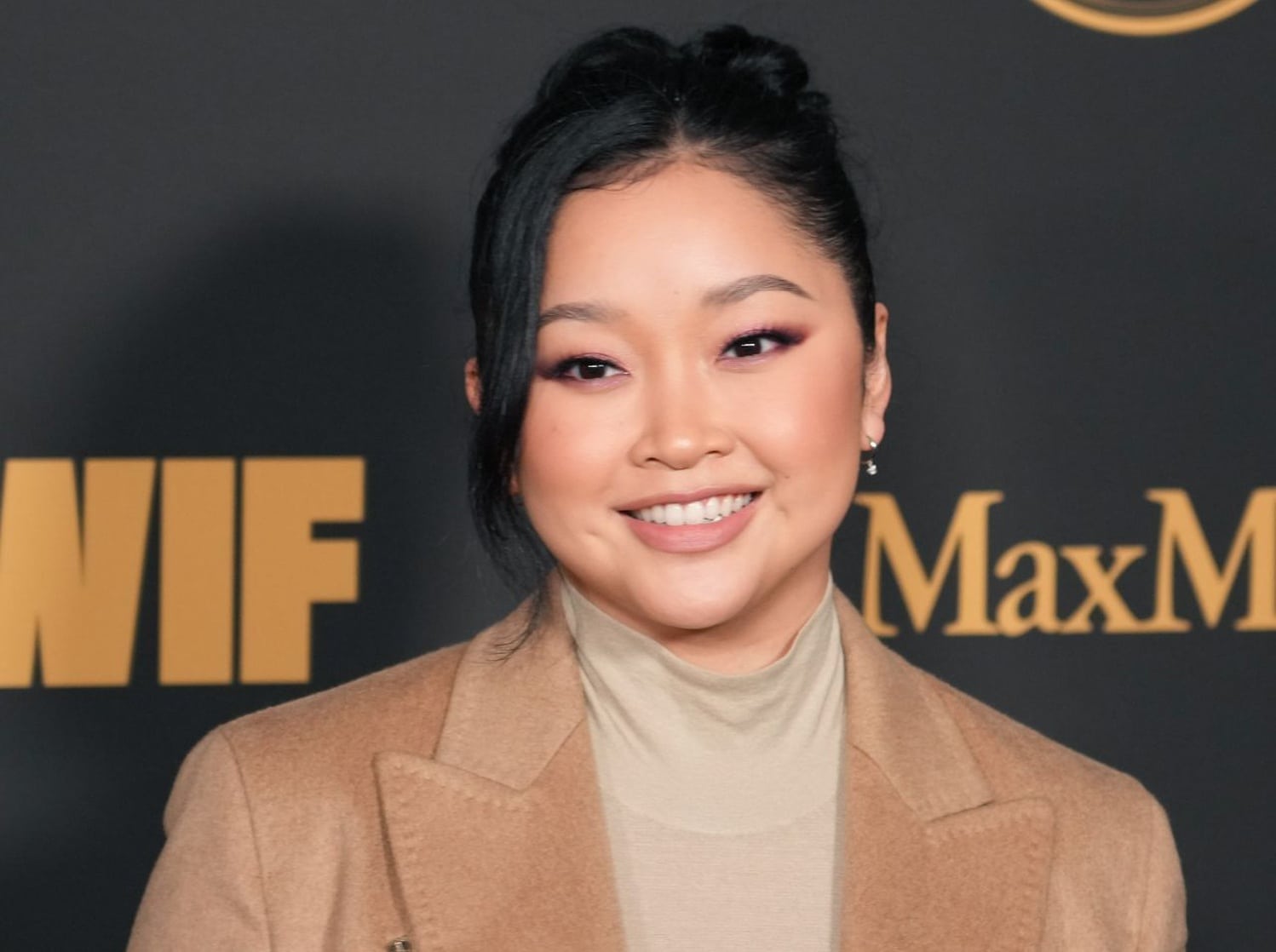 Picture Of Lana Condor