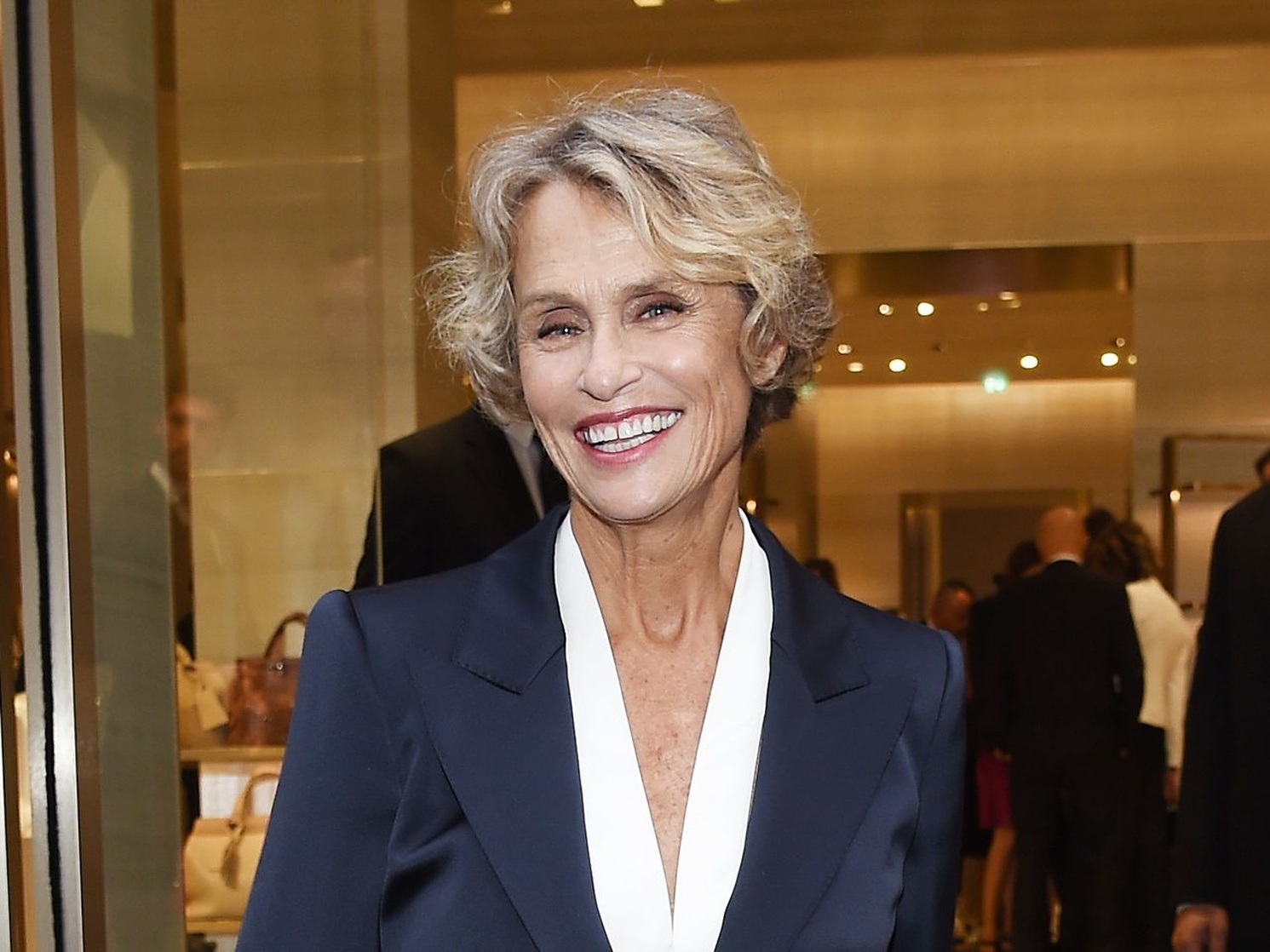 Laura Hutton