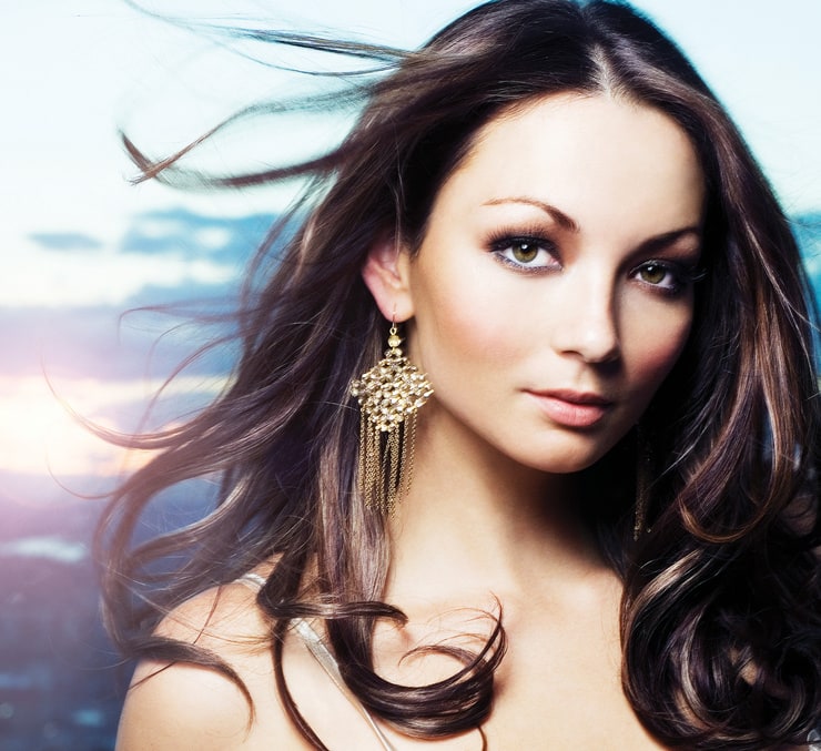 U wanna. Rikki Lee Fletcher. Ricki Lee Singer. Wanna be Lee. Ricki Lee - can't Touch it.