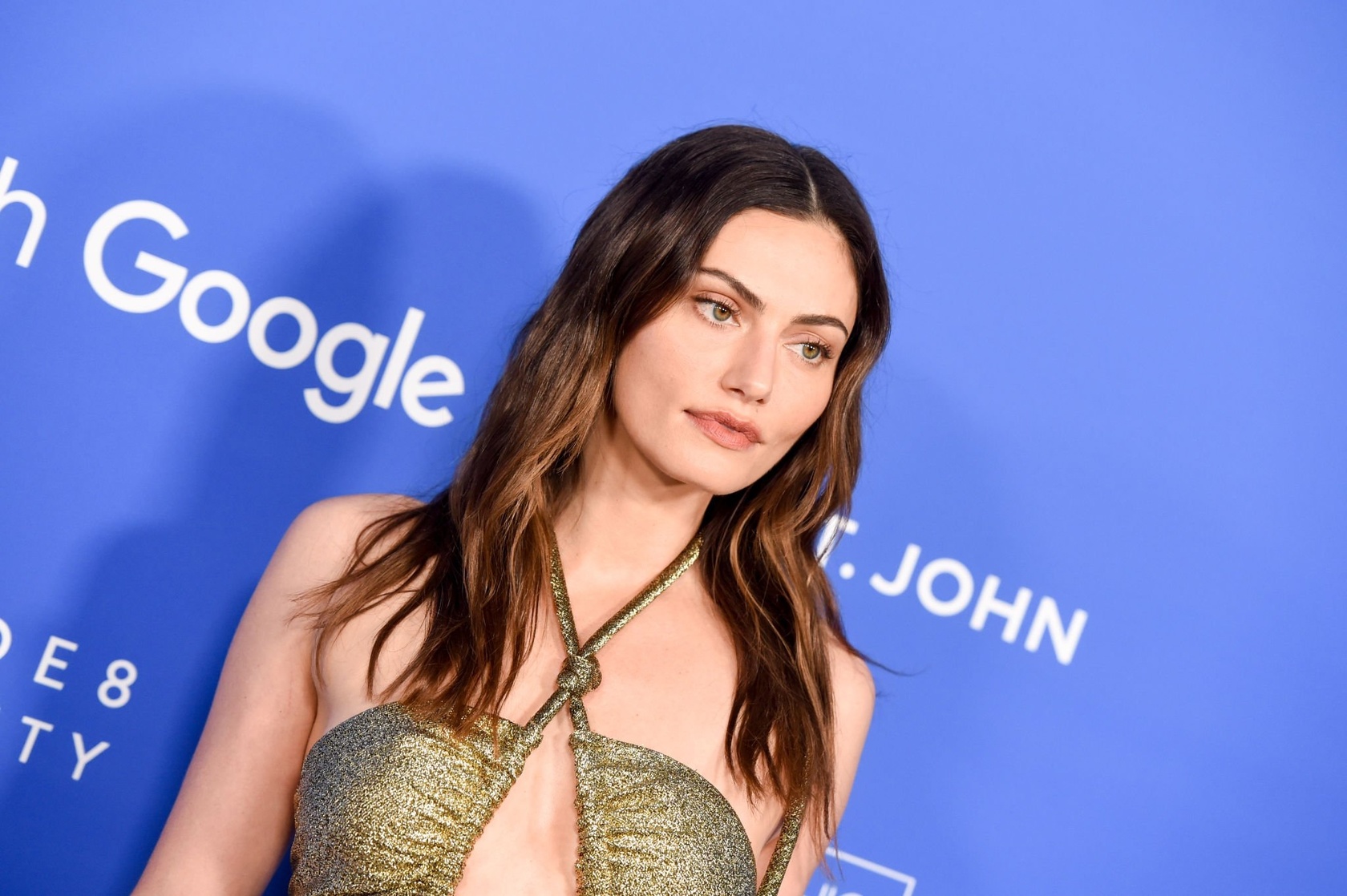 Phoebe Tonkin