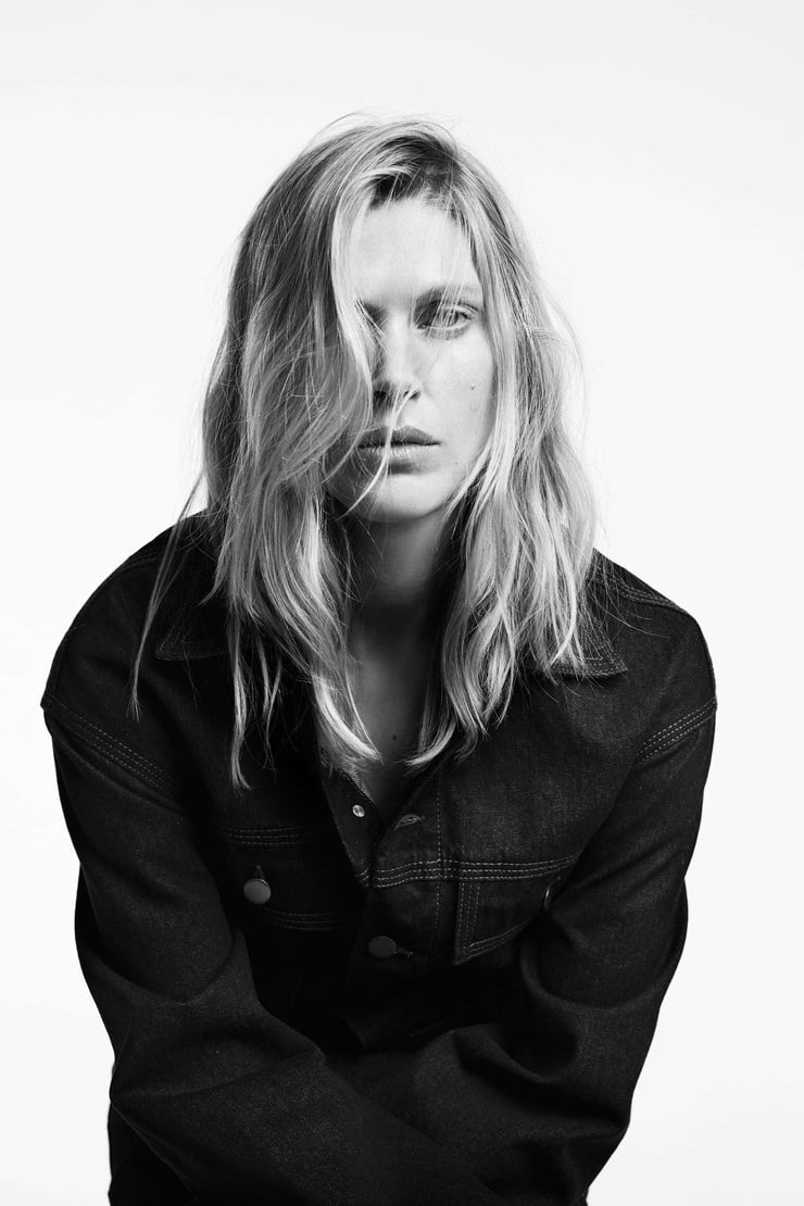 Picture of Iselin Steiro