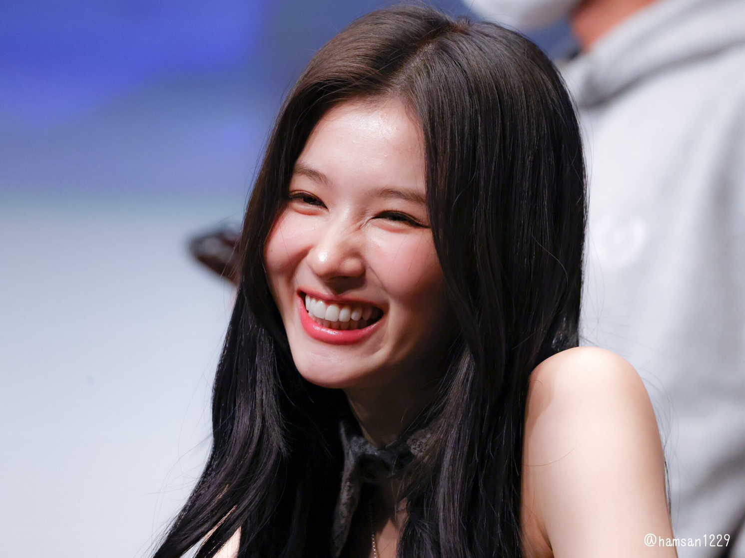 Minatozaki Sana