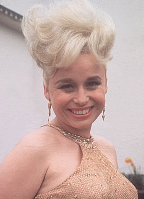 Barbara Windsor picture
