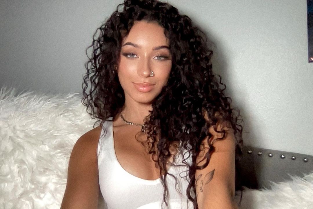 Zoe X. Moore