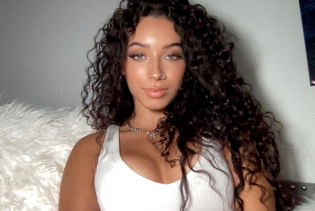 Zoe X. Moore