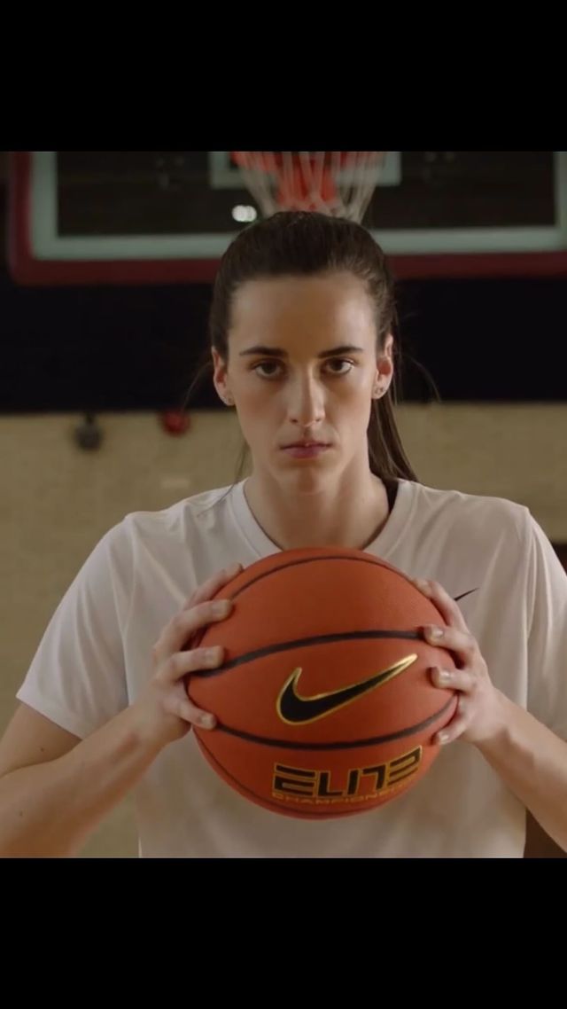 Picture of Caitlin Clark (ii)