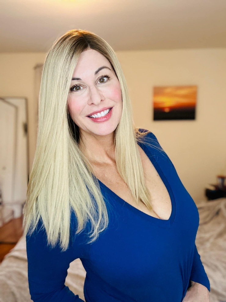 Picture of Elaina St James