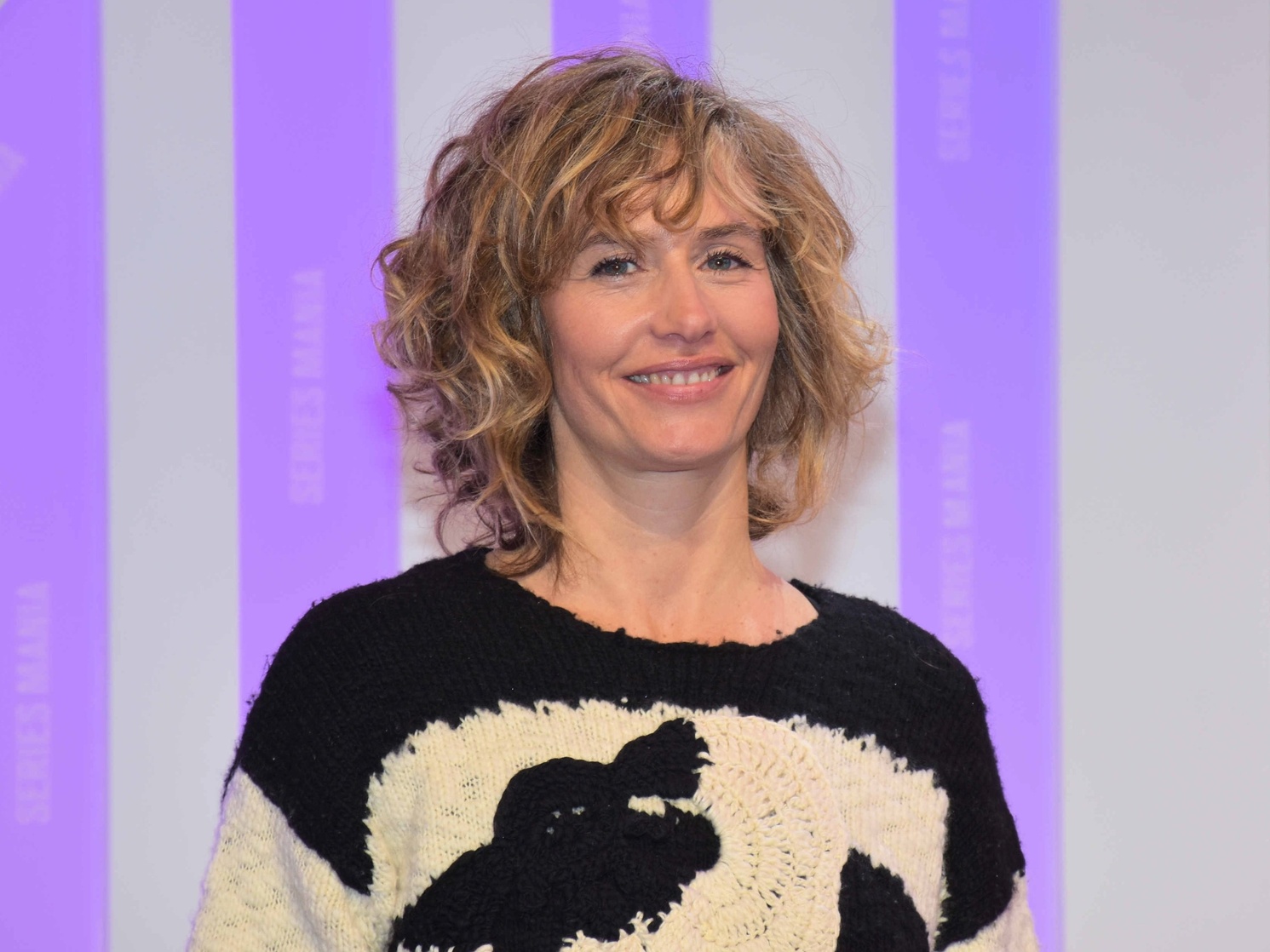 Cécile De France