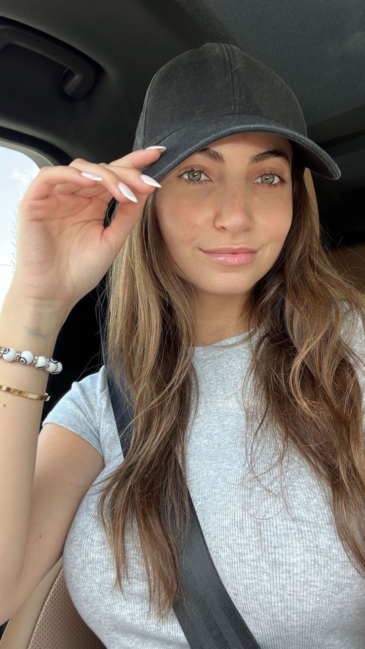 Picture of Anna Louise