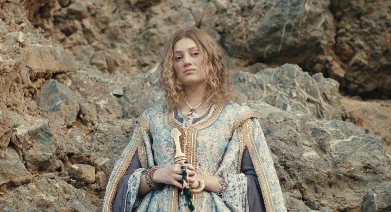 Picture Of La Derni re Reine 2023 