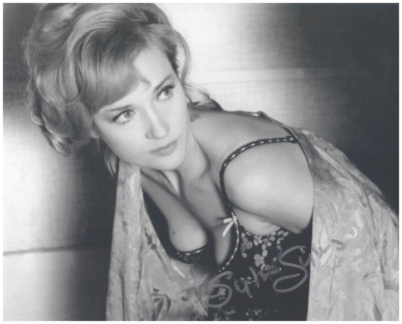 Sylvia Syms Sylvia Syms