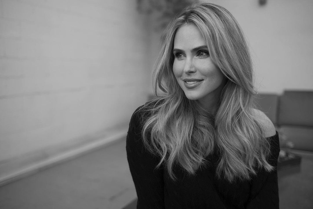 Anna Hutchison Anna Hutchison