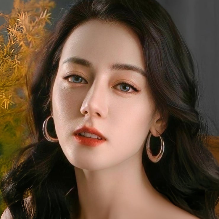 Picture of Dilraba Dilmurat