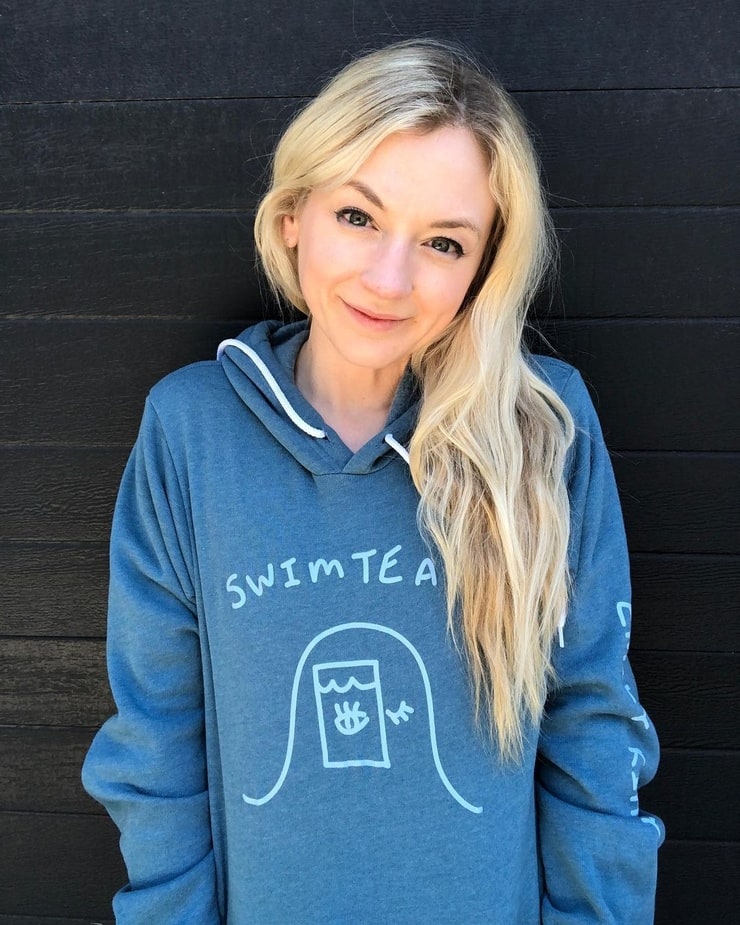 Picture of Emily Kinney