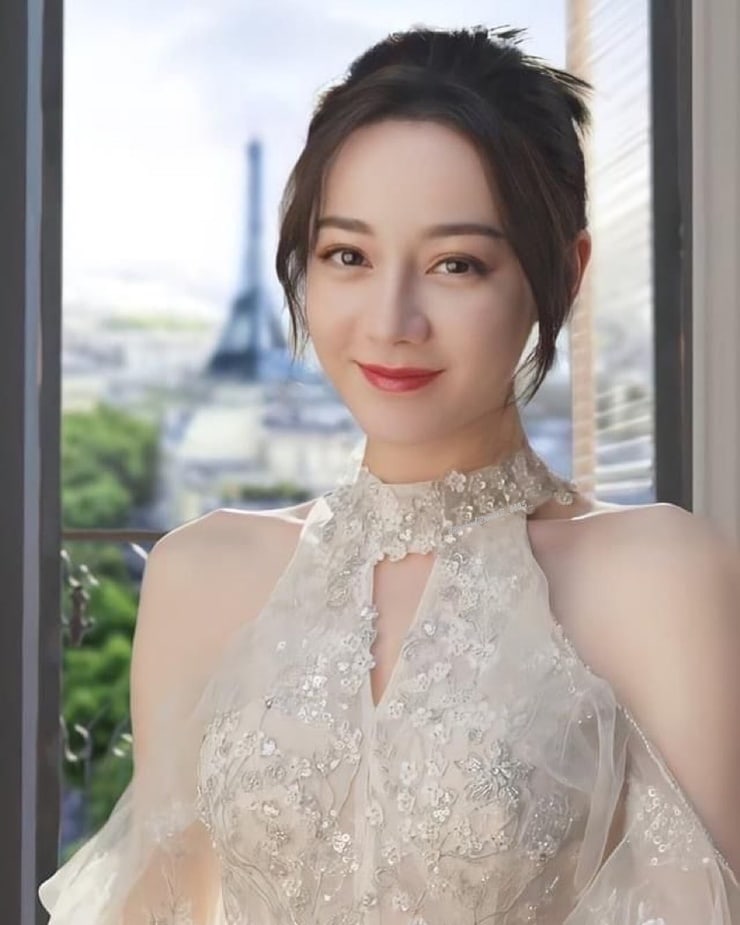 Image of Dilraba Dilmurat