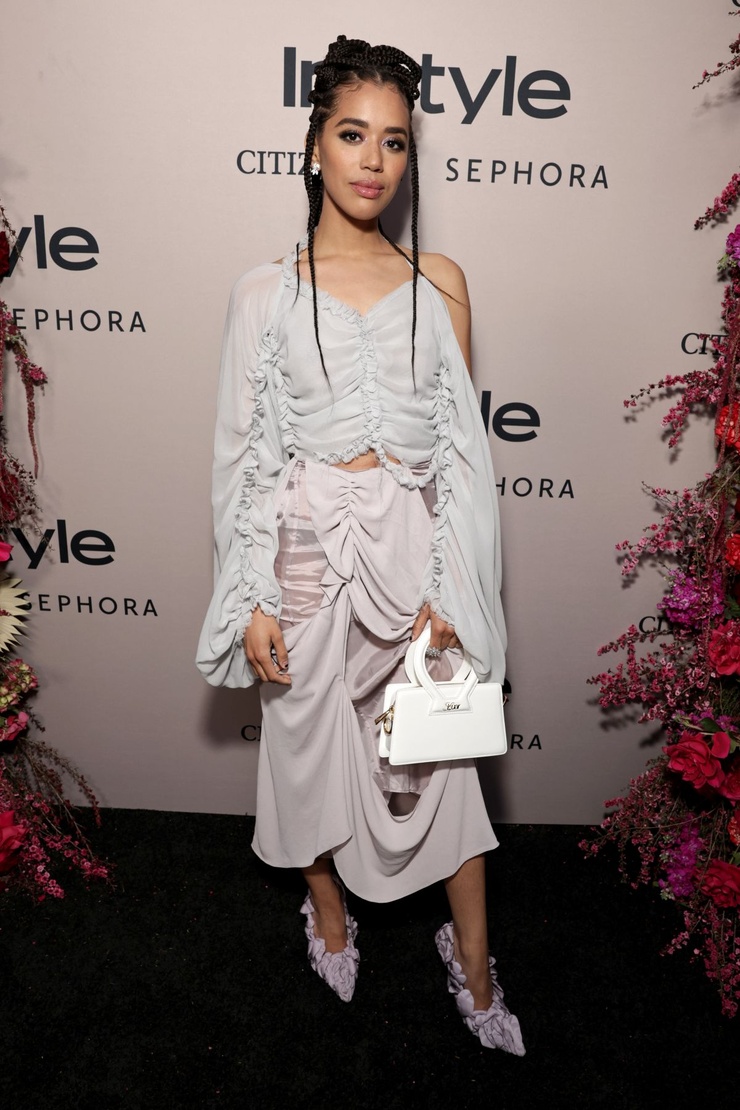 Picture of Jasmin Savoy Brown